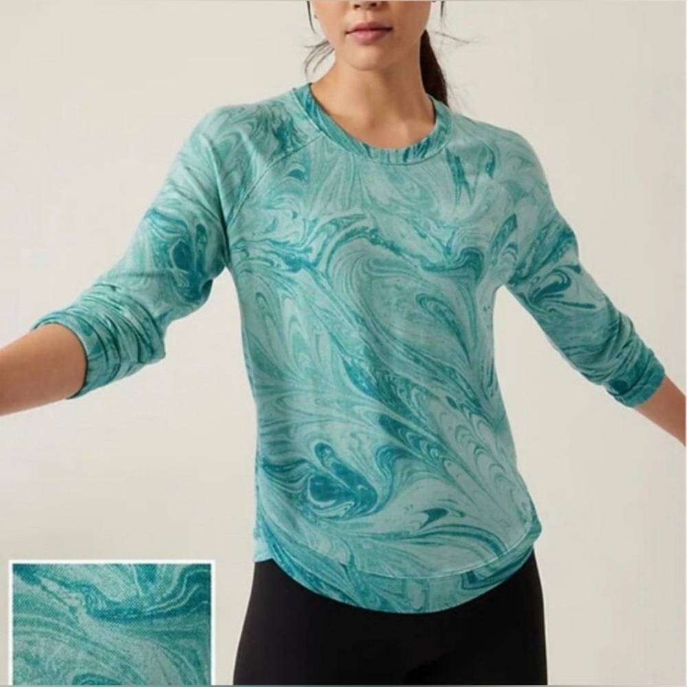 Athleta Teal Swirl Mindset Long‎ Sleeve Top